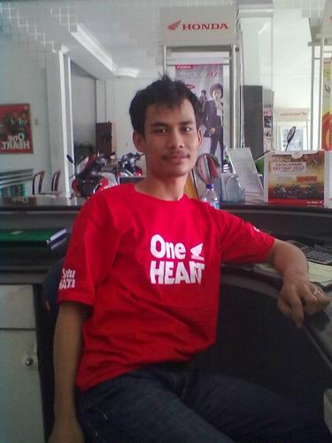 alisyahbanaramb's profile picture. nothing special,, funny,, sweety,, n carming..... he he he