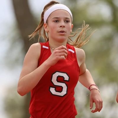 Omaha South High | 2025 | XC State Medalist & Track 1600/3200
Peace and Love✌️💗