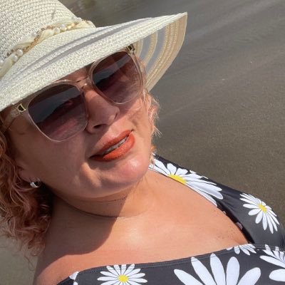 Jajospaola's profile picture. AMAME CUANDO MENOS LO MEREZCA, POR QUÉ SERÁ CUANDO MAS LO NECESITE!!