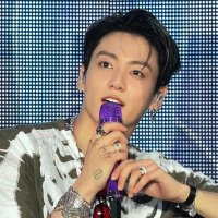 ria⁷ ᵕ̈ saw hobi (slow) (@kookiehrs) 's Twitter Profile
