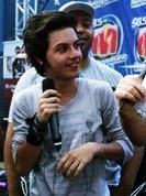 HeyRestart_'s profile picture. 2/01/11