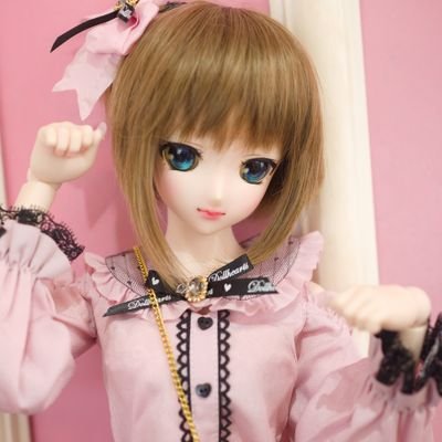 しんぎょ(@oreshingyo)のドールアカです!自分のドール写真を載せたり、強い人のドールの写真を見たりいいねしたり愛でたりするアカウントです!w
