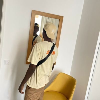 JieDevM's profile picture. Fullstack Developer • Web Frontend Integrator • CEO @ Nothing SA 🤣😎
