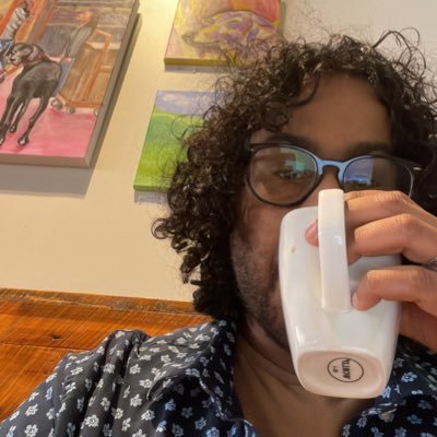 f_ingmoh's profile picture. Moh • He/Him • therapist • be your own sunshine