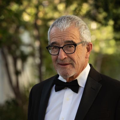 charlesbat91311's profile picture. Big Steeler fan! I stay as far away from drama as possible! And dealing with it. #mentalhealthmatters #justdoit
#legalize #loveallanimals #RESIST