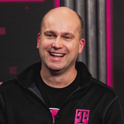 EVP & CFO of @TMobile. Leading an unstoppable finance team. Fan of anything outdoors, family and tackling new recipes on the grill.