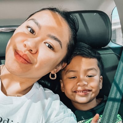 crystalamillar's profile picture. boy mom x2