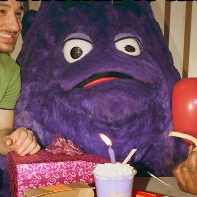 grimacetoes's profile picture. 