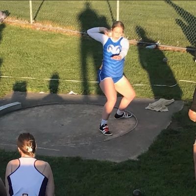 AlaynaHuls22's profile picture. 2025 discus (97’10”), shot put (27’4”), and javelin (84’ 5”) thrower with some hammer experience  97.3 out of 100 GPA