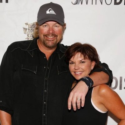 Mother To  an American country music singer, songwriter, actor, and record producer. …. Toby Keith Covel