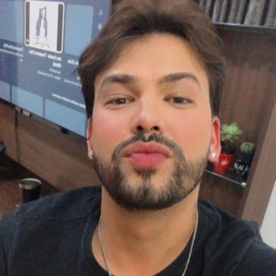 andyolyveira's profile picture. Aquariano