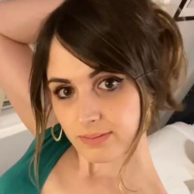 I’m very funny you know. Twitch Partner | Goddess Gamer | Certified Kaizo Master | Speedrunner