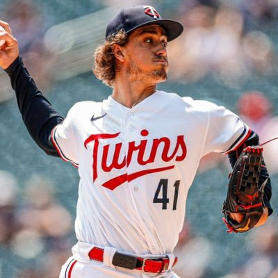Apostador por gusto, comparto mis apuestas y análisis para que se queden con un poco de ellas. Seguidor de muchos años en l #MLB.