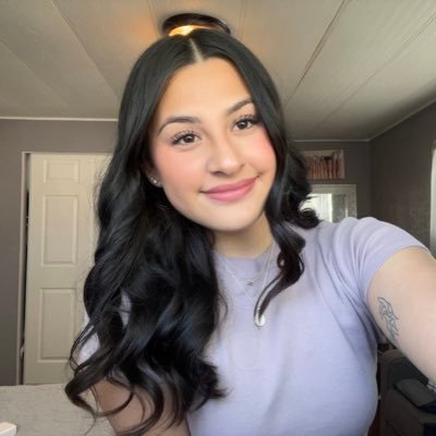 abril_O13's profile picture. 