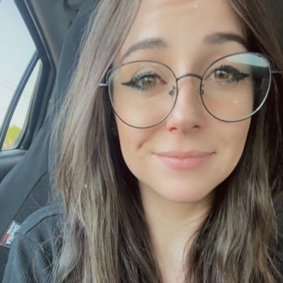 UrMom6855's profile picture. Just a girl who laughs at her own jokes, complains about everything, and is always tired.