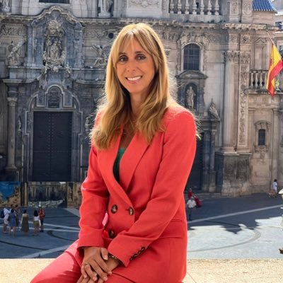 Concejal de Bienestar Social, Familia y Salud del @AytoMurcia Psicóloga. Máster en Dirección y Gestión de RRHH. 👱🏼♂️👩🦰 👧🏻👧👧🏼🦮