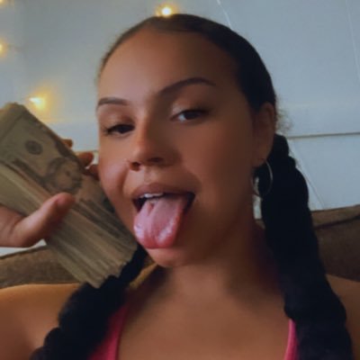 brianasagee's profile picture. ✧･ﾟ: *✧ ☼ sag ☽ leo⇡ sag ✧･ﾟ: *✧