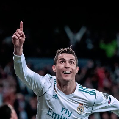 Hala Madrid 🤍 / 1k earned / Fifa player