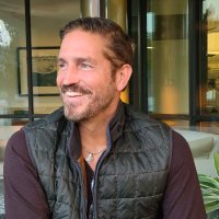 Jim Caviezel(@reallycaviezel) 's Twitter Profile Photo