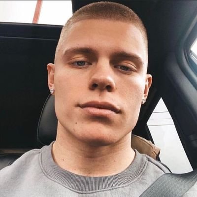 DavidZelas30836's profile picture. 