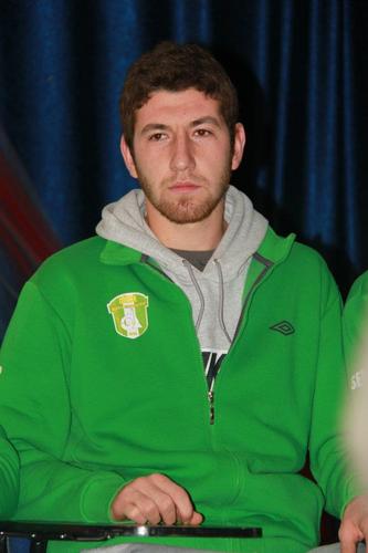 Alpy_105's profile picture. Voleybol Vazgeçilmezimdir. 
Elde etmek zor değildir . Yaklaşmasını biliceksin!