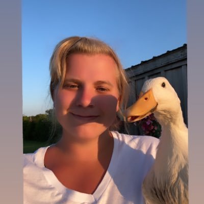 KateCampbell22's profile picture. #GoatMom