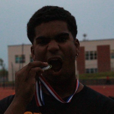 GLTHS ‘24| 3.7 GPA| Shotput: 17m  (55’8.5)| Javelin 40.2m (131.9ft)| Discus (152’3)| 6’0ft 270lbs| https://t.co/6iETO3bHk1