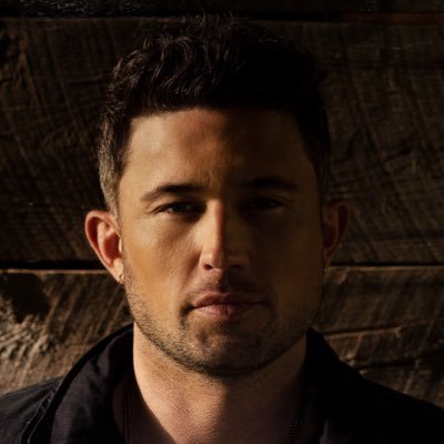 Michael Ray Profile