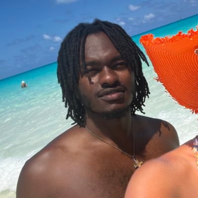 the1overall's profile picture. 🙏🏿 Psalms 135:15-18 ✨To find peace you must be willing to sever all things tangible. #Mambamentality 🇯🇲🇭🇹