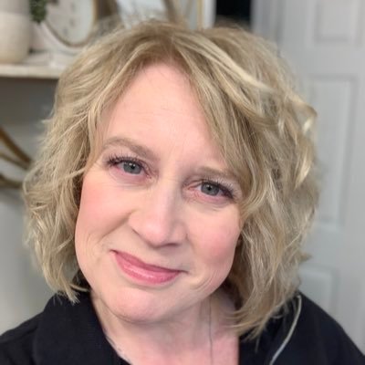 SarahLafrance's profile picture. Professional Shopper * Country Music Fan * Maker of Bling * T1D & Crohn’s mom