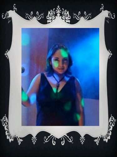 beatrizespiritu's profile picture. Mamá de dos pekes, esposa, educadora, instructora de baile.