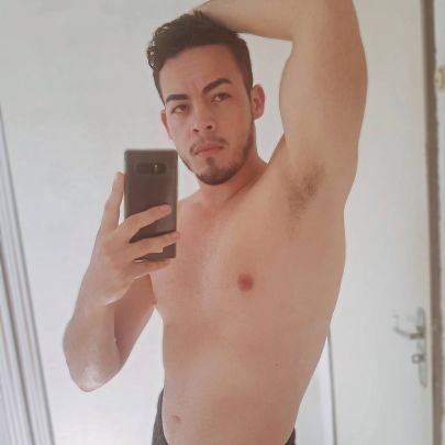 É apenas uma faísca, mas é suficiente
Para me fazer prosseguir.