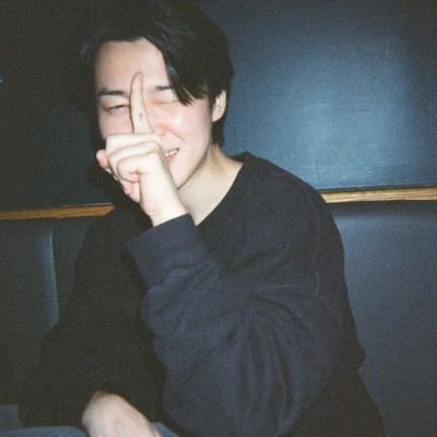 httpsparkj's profile picture. ⵌ viendo Harry Potter con Jimin ★ only army