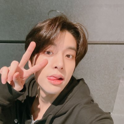♡ ˚ ༘ *ᴍʏ ʟɪғᴇ ᴡɪᴛʜᴏᴜᴛ ʏᴏᴜ ɪs ᴀ ᴍɪsᴇʀʏ 🫧 @ENHYPEN_members𓂃⋆ꔛ 𝘊𝘶𝘵𝘪𝘦 𝘢𝘶𝘴𝘴𝘪𝘦 𝘣𝘰𝘺 ♡ 𝗝𝗮𝗸𝗲 🐾 ꒰fan account꒱ #rvimjespluv