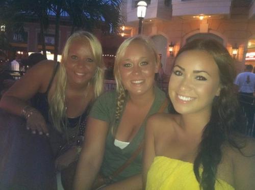 immyhughes's profile picture. Imogen Hughes, best Hughes obviously. ;) 
Chase Smith, my gorgeous boyfriend.