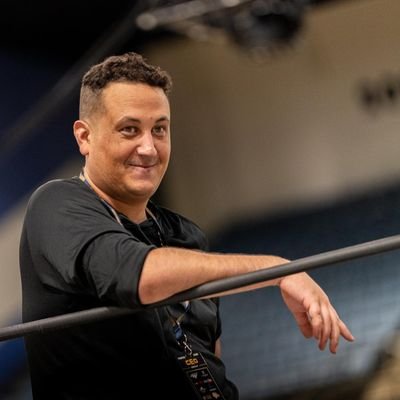 TO and Stage Manager for @tampaneversleep
Game Room Manager for @HolidayMatsuri
Business Inquiries: ramd23@earthlink.net