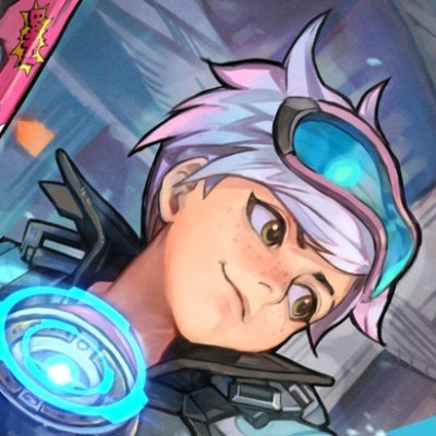 Community Manager at @Blizzard_Ent supporting @jpPlayOverwatch @OW_Esports | Tweets my own