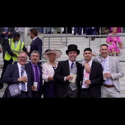 Sport lover. Mainly Horse Racing 🐎 and love a dabble in big field handicaps. The harder I study the luckier I get. Big Boxing fan 🥊