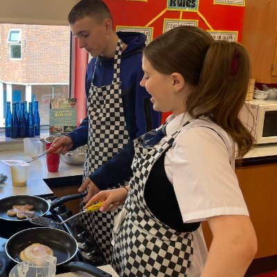 Whitehill Secondary School, Glasgow. Mr Fleming (FH) Miss Wright Miss Webber Health & Food Technology, Practical Cookery, Practical Cake Craft & Barista