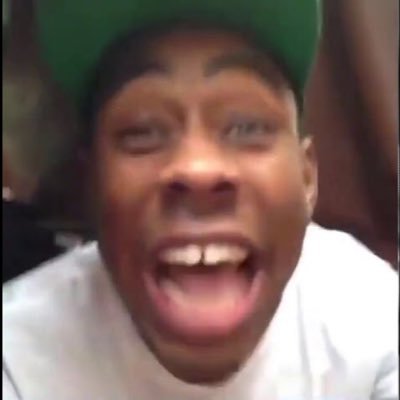 alonemuskfr's profile picture. 