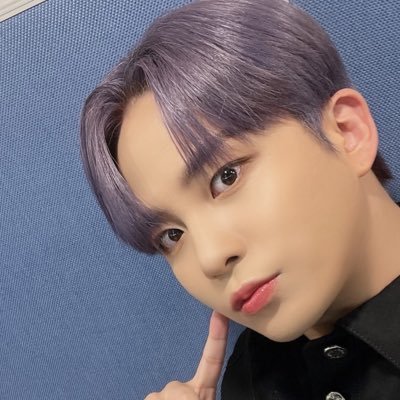 she/her|•|pisces|•|kpop multi stan & anime fan|•|22 yrs|•|INFP-T|•|