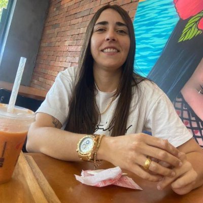 c_fernanda's profile picture. Seja luz, por que o amor não habita na escuridão. 
🌈