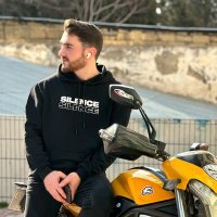 KhoeTran (@fidelvzlgxj) Twitter profile photo