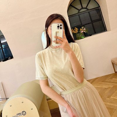 JeromeHill20776's profile picture. talking about relationship No matter what it is, friends, lovers, family are all the same.