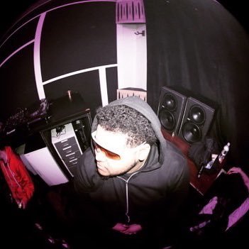DenariHill's profile picture. 