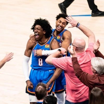 @okcthunder • @ou_football (she/her)