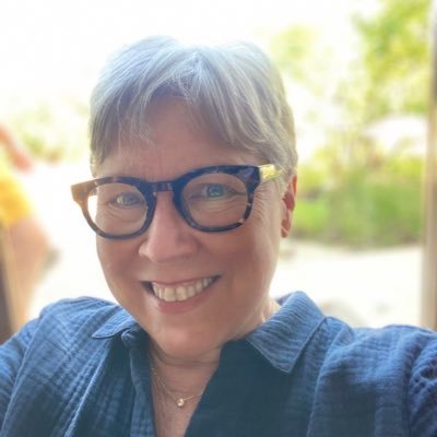 Retired CMO, legal marketing executive, all tweets are personal