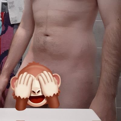 Gay, 21 ans 😄 Compte 🔞 Chaud pour nude, DM ouvert 😋 les mecs verbaux 🤤#nudes #gay #nudesgay