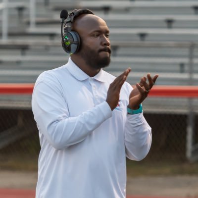 Devoted husband, father, son, teacher, and coach! 🏆/📍 McDonough HS Varsity Head Coach/🌟🏈 💪#CoachLife #Leadership #ChampionMentality #Inspiration