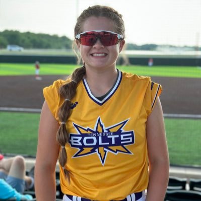 TENNESSEE THUNDERBOLTS PREMIER 2027-WEST💜💛 5’8 UNCOMITTED⚡️2027⚡️4.0 GPA pitcher 1st 3rd Beech Highschool 🥎🏀 Extra Innings ranked 38 kikibelcher2@gmail.com